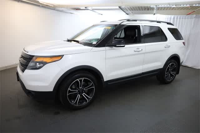 Thumbnail: 2014 Ford Explorer - 2