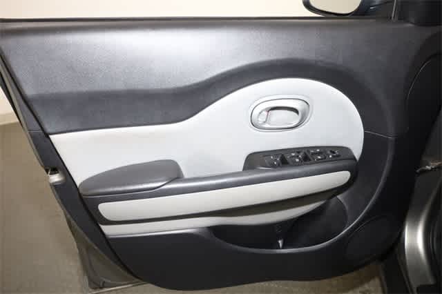 Thumbnail: 2016 Kia Soul - 13