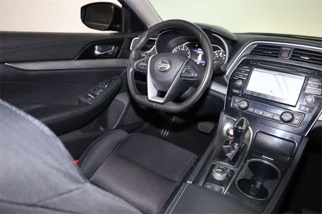 Thumbnail: 2017 Nissan Maxima - 16