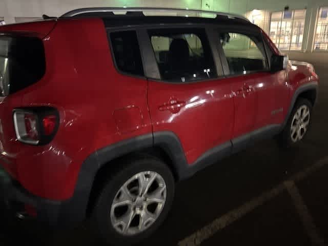 Thumbnail: 2016 Jeep Renegade - 25