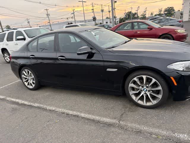 Thumbnail: 2016 BMW 5 Series - 9