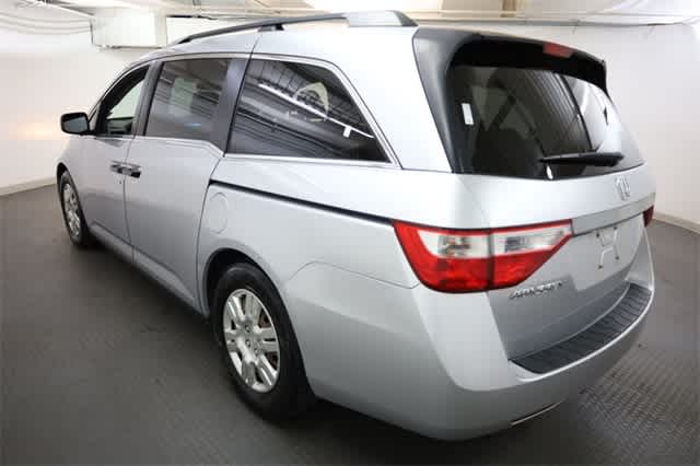 Thumbnail: 2011 Honda Odyssey - 4