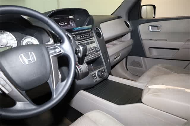 Thumbnail: 2015 Honda Pilot - 23