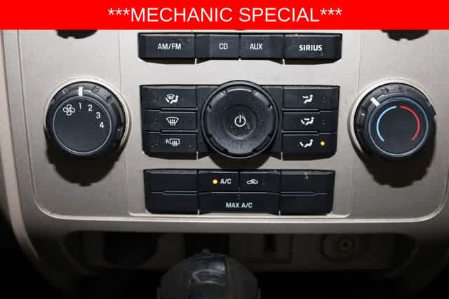 Thumbnail: 2010 Ford Escape - 24