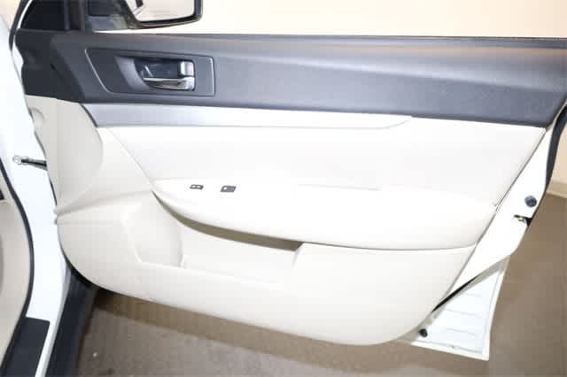 Thumbnail: 2014 Subaru Outback - 22