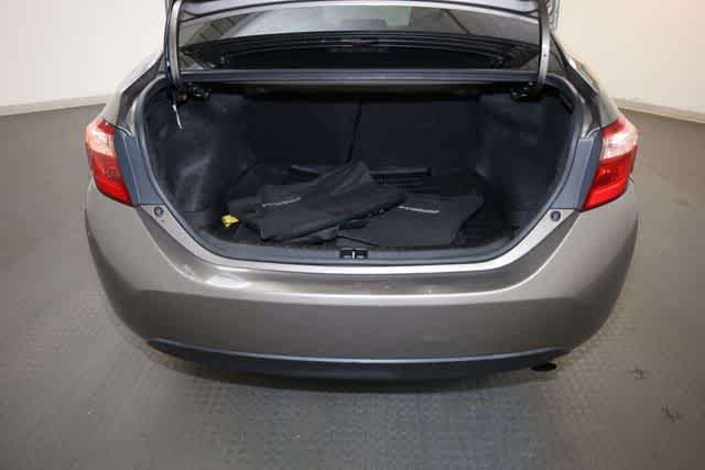 Thumbnail: 2019 Toyota Corolla - 28