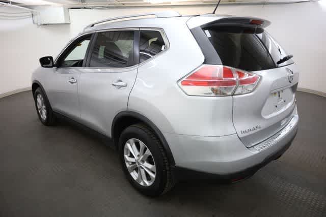 Thumbnail: 2016 Nissan Rogue - 4