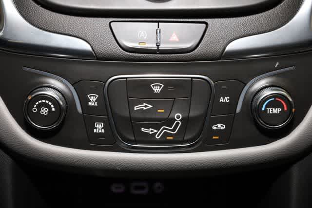 Thumbnail: 2023 Chevrolet Equinox - 30