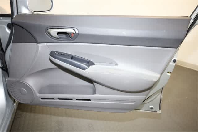 Thumbnail: 2011 Honda Civic - 22