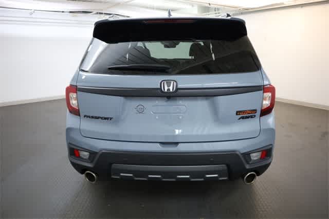 Thumbnail: 2023 Honda Passport - 6