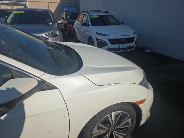 Thumbnail: 2016 Honda Civic - 17