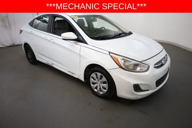 Thumbnail: 2017 Hyundai Accent - 10