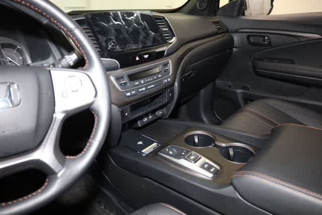 Thumbnail: 2024 Honda Passport - 23