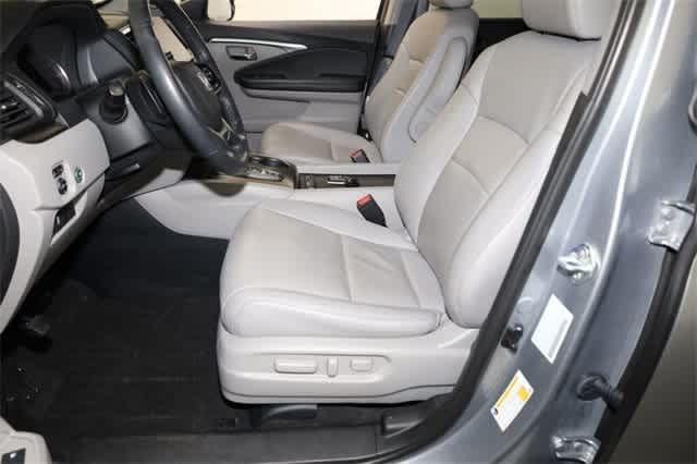 Thumbnail: 2022 Honda Pilot - 15