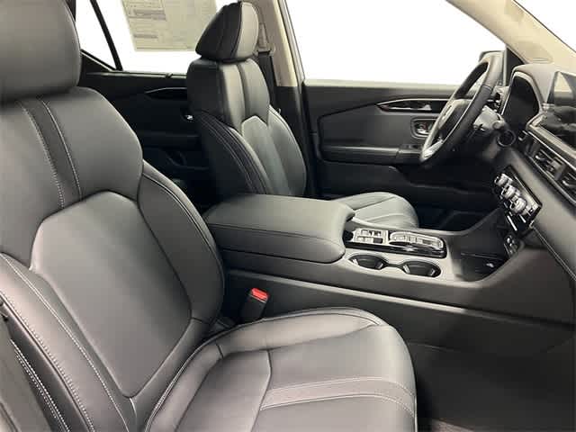 Thumbnail: 2025 Honda Pilot - 39