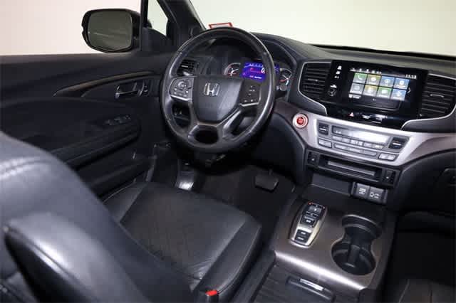 Thumbnail: 2019 Honda Passport - 16