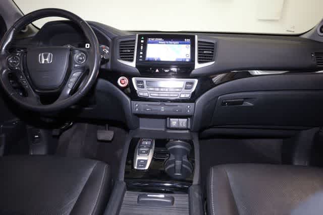 Thumbnail: 2016 Honda Pilot - 17