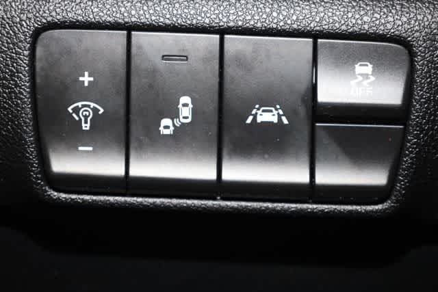 Thumbnail: 2018 Kia Sportage - 19