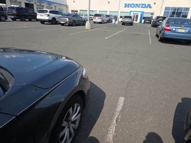 Thumbnail: 2022 Honda Civic - 16