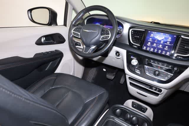 Thumbnail: 2020 Chrysler Pacifica - 22