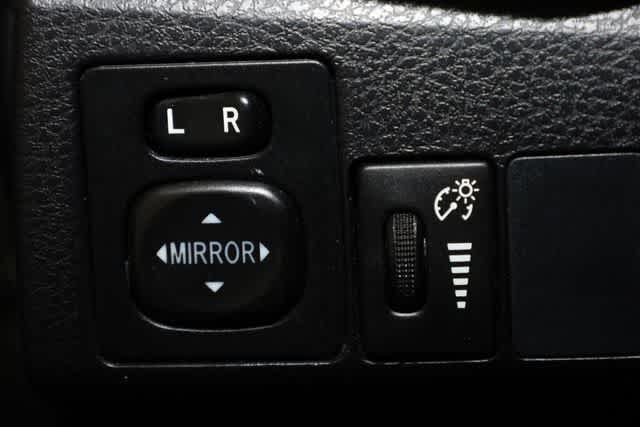 Thumbnail: 2016 Toyota Corolla - 19