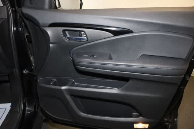 Thumbnail: 2021 Honda Pilot - 36