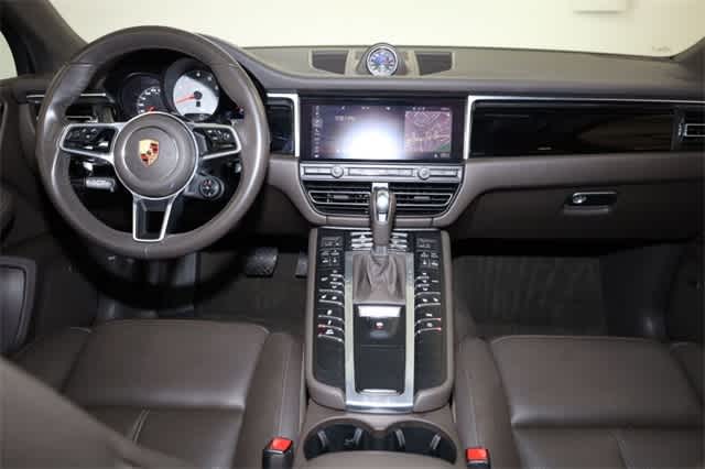 Thumbnail: 2019 Porsche Macan - 17