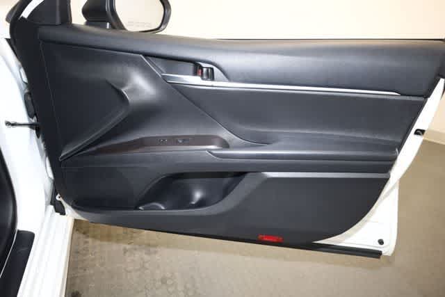 Thumbnail: 2023 Toyota Camry - 22