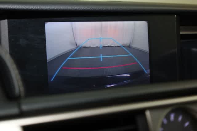 Thumbnail: 2014 Lexus IS - 17