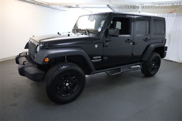 Thumbnail: 2016 Jeep Wrangler - 2