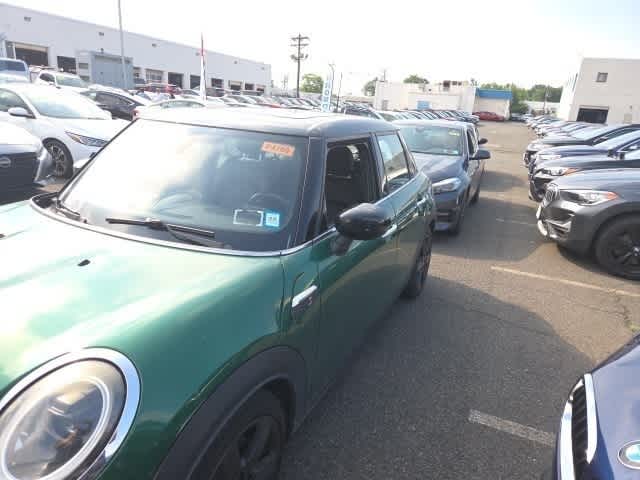 Thumbnail: 2023 MINI Cooper Hardtop - 2