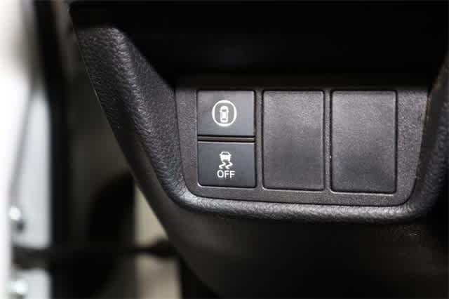 Thumbnail: 2022 Honda Accord - 27