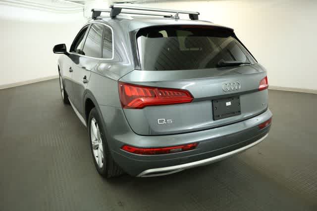 Thumbnail: 2020 Audi Q5 - 5