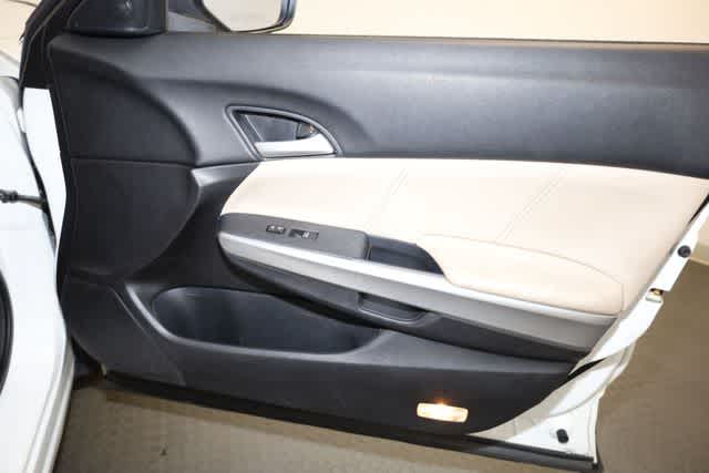 Thumbnail: 2014 Honda Crosstour - 33