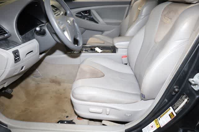 Thumbnail: 2010 Toyota Camry - 14
