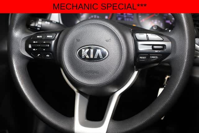 Thumbnail: 2018 Kia Rio - 30