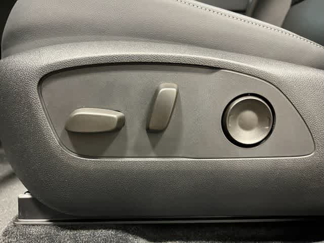 Thumbnail: 2026 Honda Prologue - 10