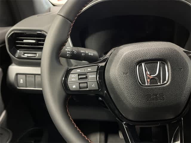 Thumbnail: 2025 Honda Pilot - 18