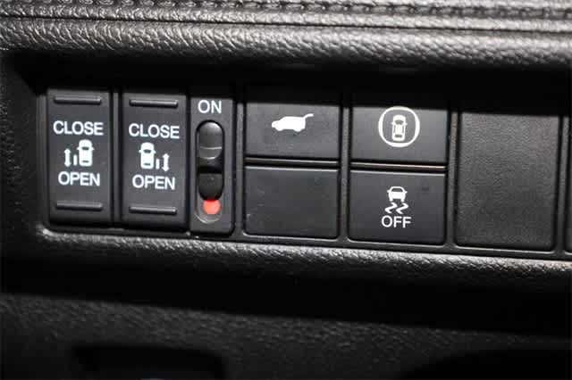 Thumbnail: 2023 Honda Odyssey - 27