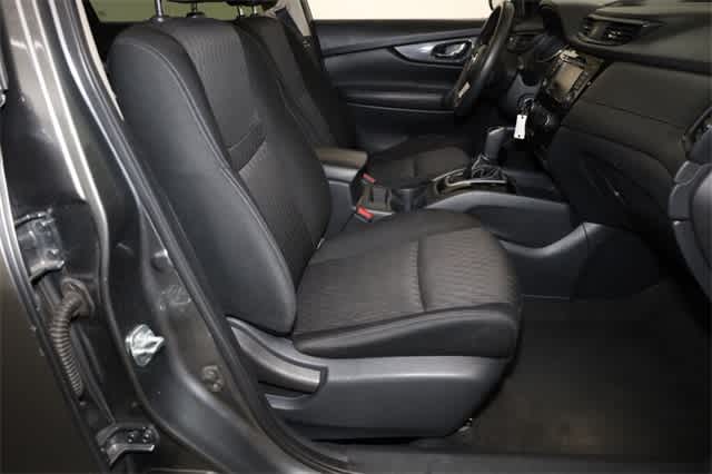 Thumbnail: 2018 Nissan Rogue - 20