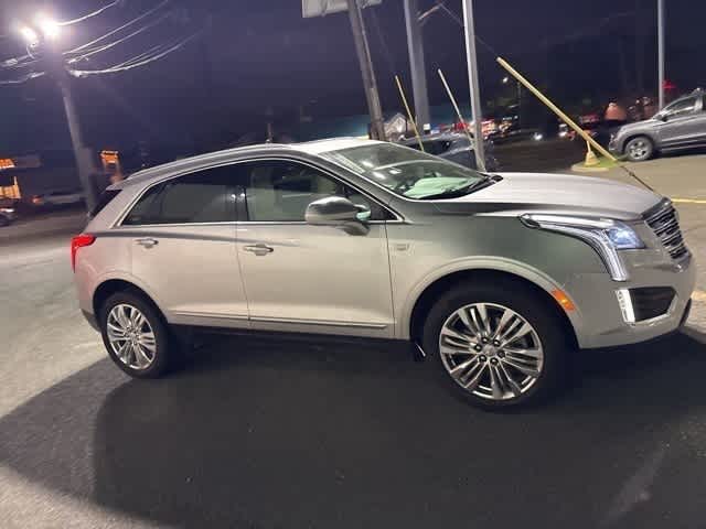 Thumbnail: 2017 Cadillac XT5 - 18