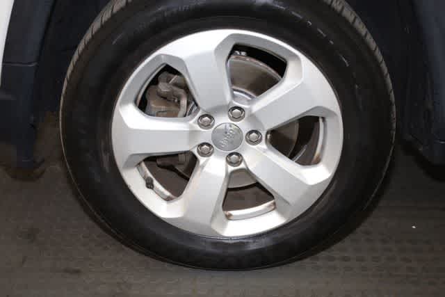 Thumbnail: 2018 Jeep Compass - 33