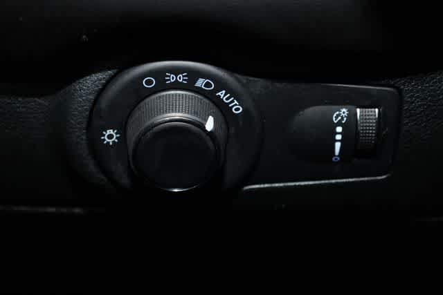 Thumbnail: 2023 Dodge Durango - 27