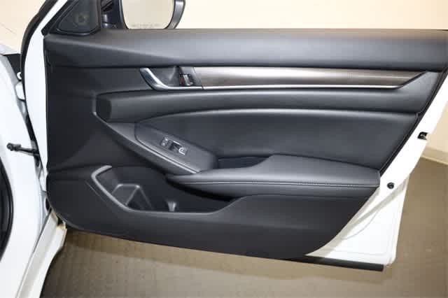 Thumbnail: 2022 Honda Accord - 22