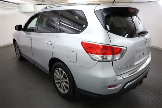 Thumbnail: 2014 Nissan Pathfinder - 4