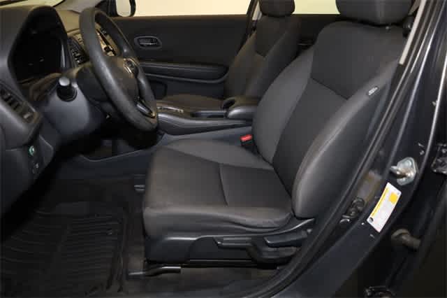 Thumbnail: 2019 Honda HR-V - 15