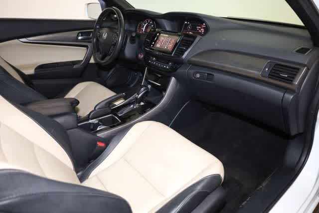 Thumbnail: 2016 Honda Accord - 19