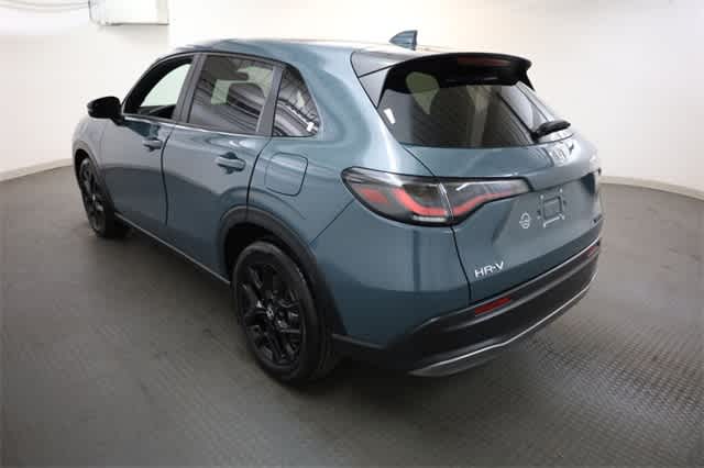 Thumbnail: 2025 Honda HR-V - 4