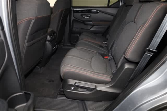 Thumbnail: 2023 Honda Pilot - 22