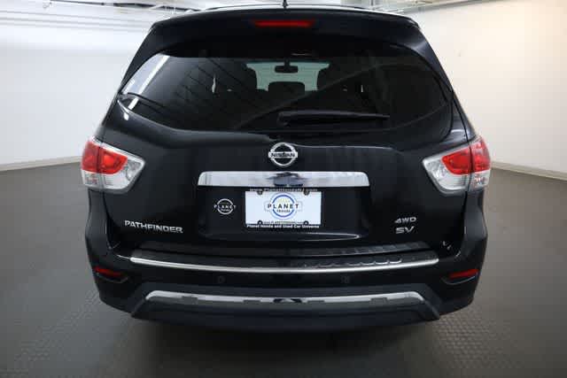 Thumbnail: 2015 Nissan Pathfinder - 6